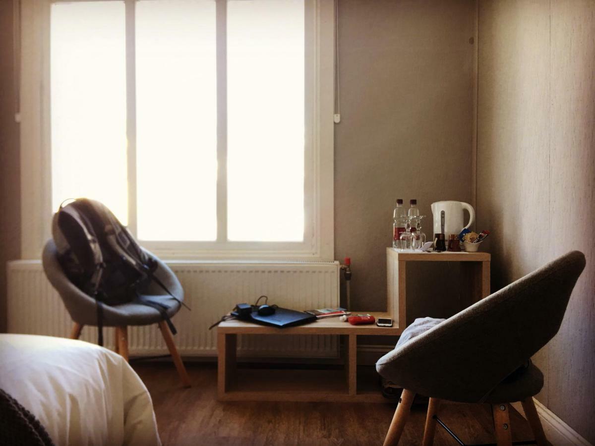 Hostal Boutique Puerta Roja Punta Arenas Luaran gambar